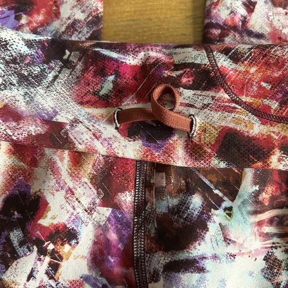 LULULEMON Women's Wunder Under Train High-Rise Leggings Urbantricity Multi Color - Picture 5 of 9